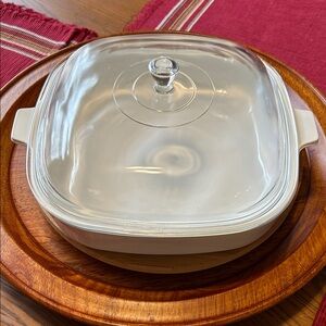 Corningware Cream Casserole with Clear Lid